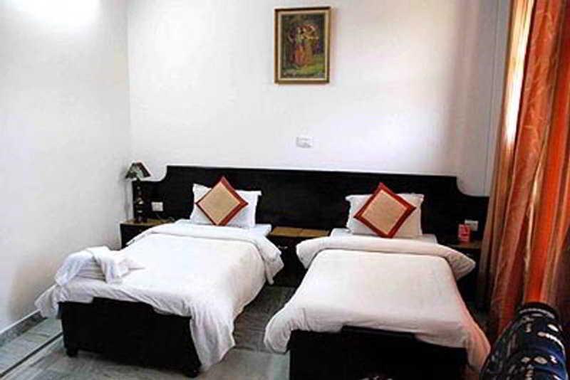 Hotel The Great Ganga Рішикеш Екстер'єр фото